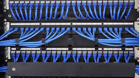 Telecom backbone rack with OSFP/CFP modules installed